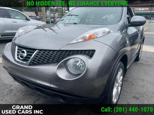Brilliant Silver 2013 Nissan Juke S