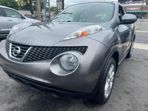Brilliant Silver 2013 Nissan Juke S