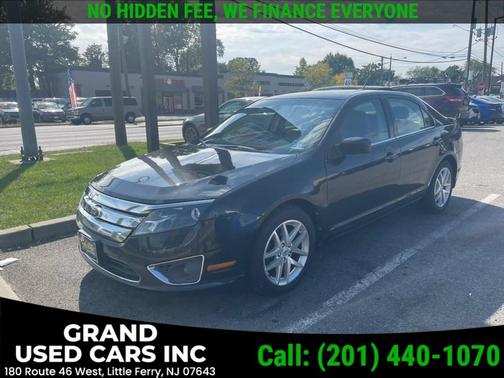 Black 2012 Ford Fusion SEL