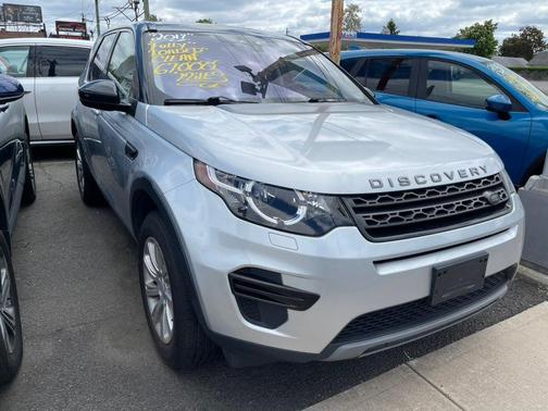 Indus Silver Metallic 2017 Land Rover Discovery Sport SE