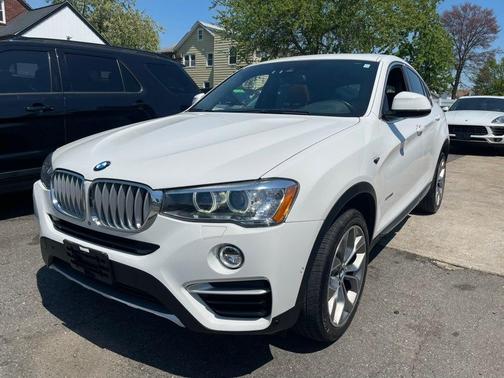 Alpine White 2018 BMW X4 xDrive28i