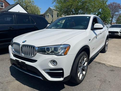 Alpine White 2018 BMW X4 xDrive28i