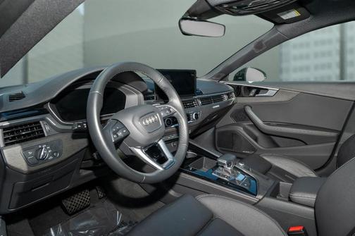 2024 Audi A5 Sportback 45 S line quattro Premium