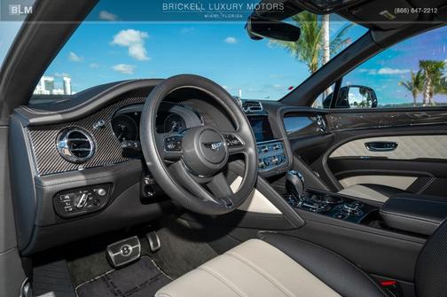 2022 Bentley Bentayga V8