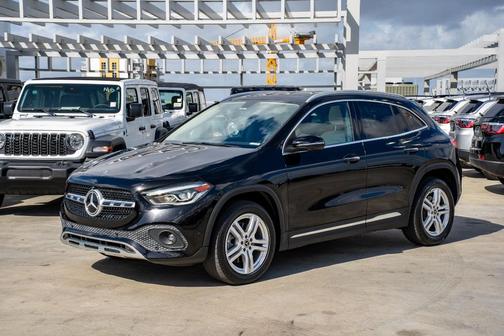 2021 Mercedes-Benz GLA 250 Base
