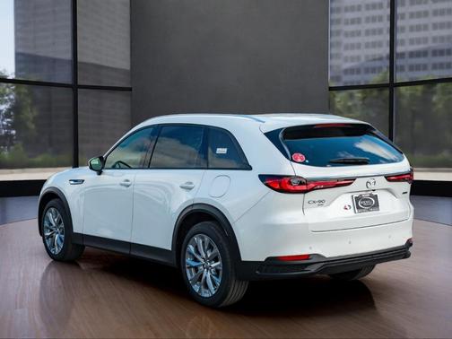 2026 Mazda CX-90 SE