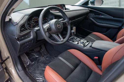 2025 Mazda CX-30 2.5 Carbon Turbo