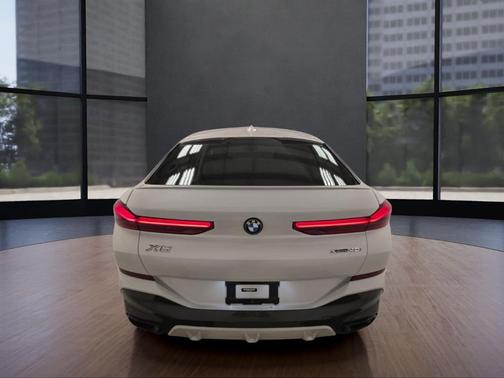 2023 BMW X6 xDrive40i