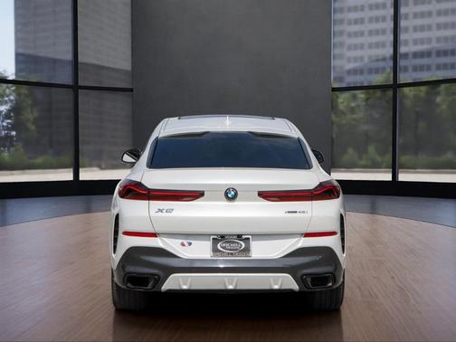 2023 BMW X6 xDrive40i