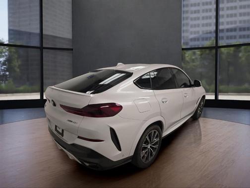 2023 BMW X6 xDrive40i