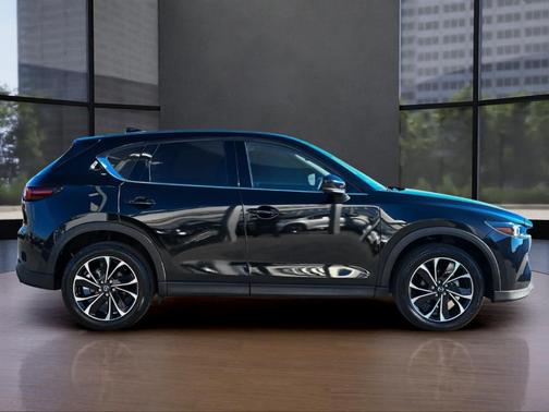 2023 Mazda CX-5 Premium Plus