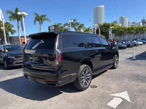 2021 Cadillac Escalade ESV Sport