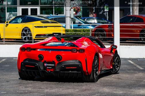 2022 Ferrari SF90 Spider Base