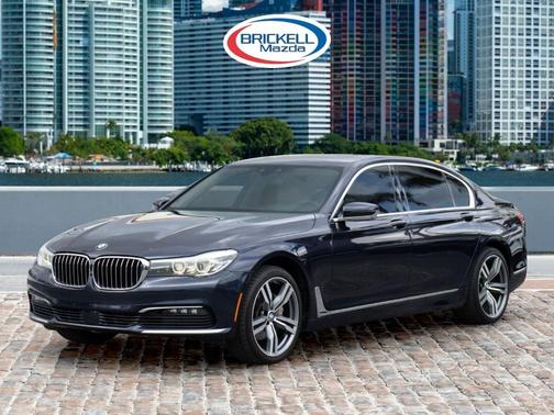 2016 BMW 740 i