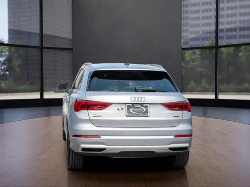 2021 Audi Q3 40 Premium