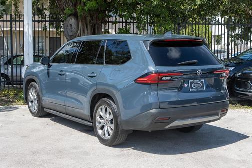 2024 Toyota Grand Highlander LIMITED