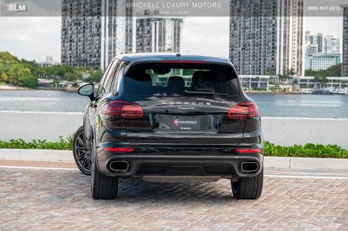 2018 Porsche Cayenne Platinum Edition
