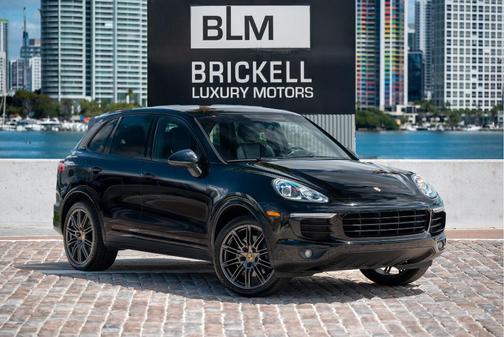 2018 Porsche Cayenne Platinum Edition