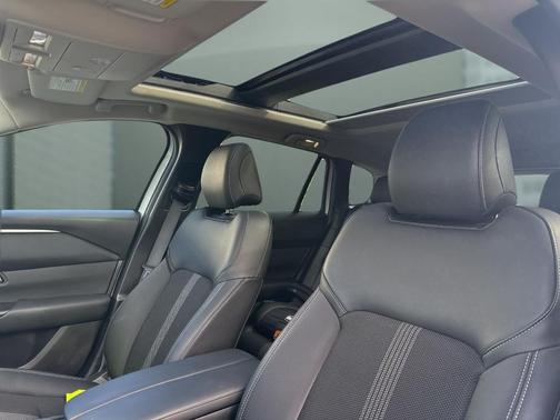 2024 Mazda CX-50 2.5 S Premium Package
