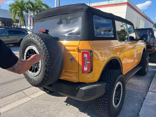 2022 Ford Bronco Outer Banks