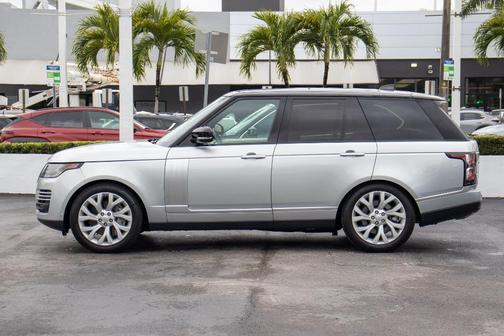 2018 Land Rover Range Rover HSE