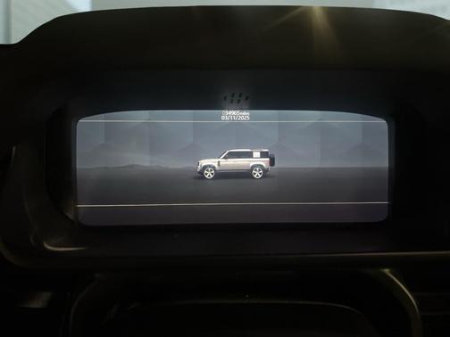 2022 Land Rover Defender 110 S