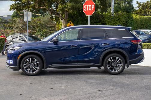 2022 INFINITI QX60 Luxe