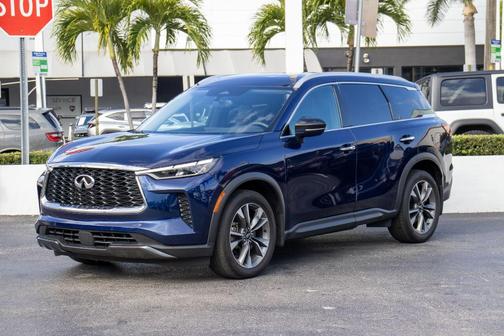 2022 INFINITI QX60 Luxe