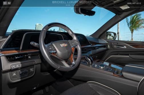 2024 Cadillac Escalade Premium Luxury