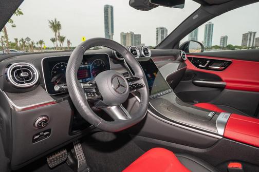 2025 Mercedes-Benz GLC 300 4MATIC Coupe