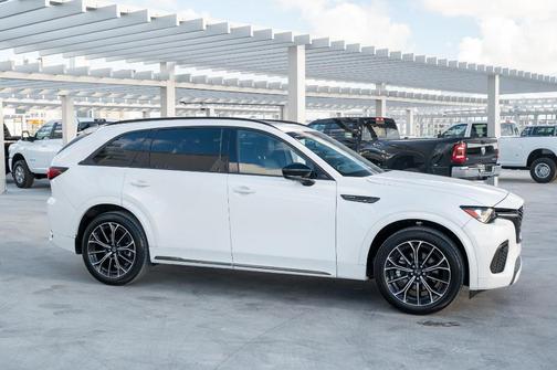2025 Mazda CX-70 CX-70