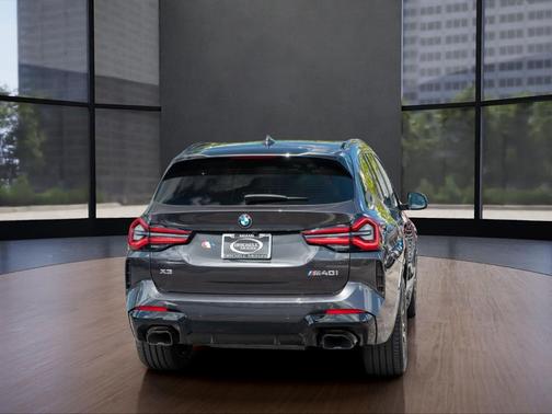 2024 BMW X3 M40i