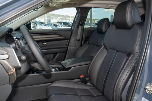 2026 Mazda CX-50 Premium Plus