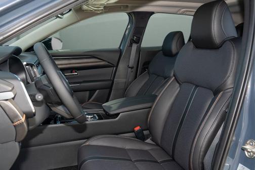 2026 Mazda CX-50 Premium Plus