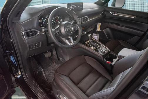 2025 Mazda CX-5 Signature
