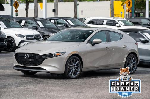 2023 Mazda Mazda3 FWD w/Preferred Package