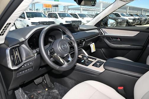 Zircon Sand Metallic 2026 Mazda CX-70 3.3 TURBO PREMIUM