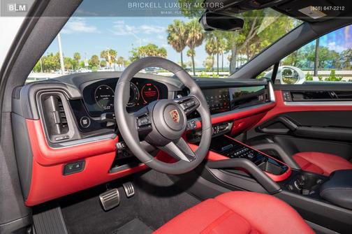 2024 Porsche Cayenne S Coupe AWD