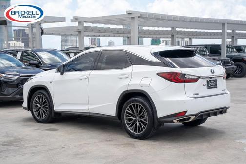 Eminent White Pearl 2022 Lexus RX 350 F SPORT Handling
