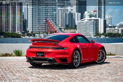 2024 Porsche 911 Turbo S
