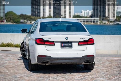 2023 BMW 530 i xDrive