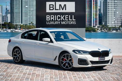 2023 BMW 530 i xDrive