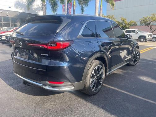 2024 Mazda CX-90 Premium