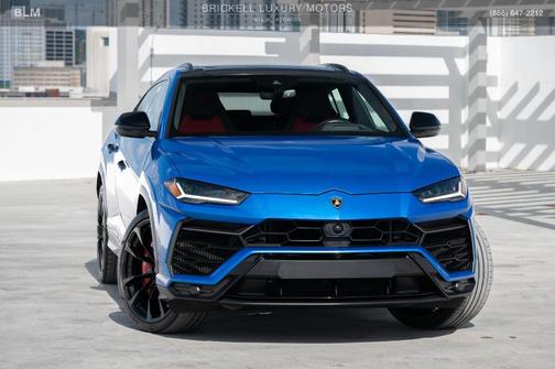 2022 Lamborghini Urus Base