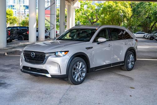 2026 Mazda CX-90 Premium Plus