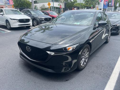 2022 Mazda Mazda3 s