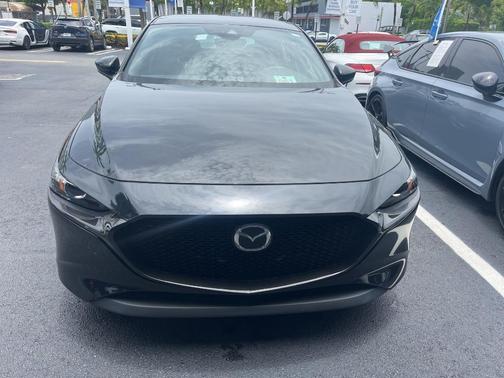 2022 Mazda Mazda3 s