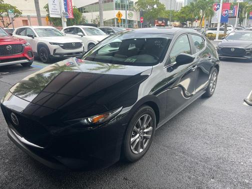 2022 Mazda Mazda3 s
