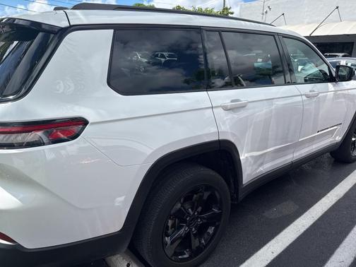 2024 Jeep Grand Cherokee L Laredo