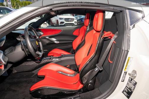 2022 Ferrari SF90 Spider Base